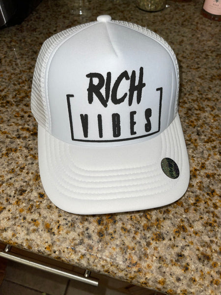 White/Black Rich Vibes Trucker Hat